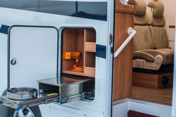 性价比才是王道，爱旅途房车“双十二团购会”在豫成功举办