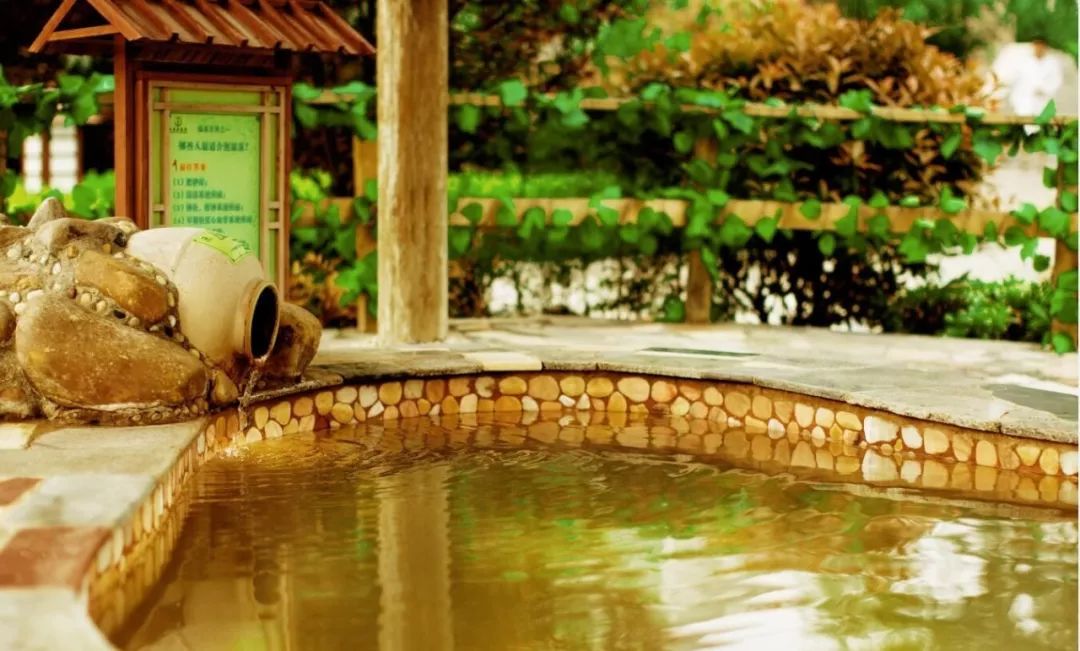 郑州周边哪些温泉是天然温泉,郑州汉唐国际水汇温泉汗蒸馆