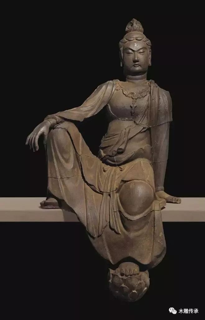 佛像的残缺之美木雕,巧夺天工的雕塑