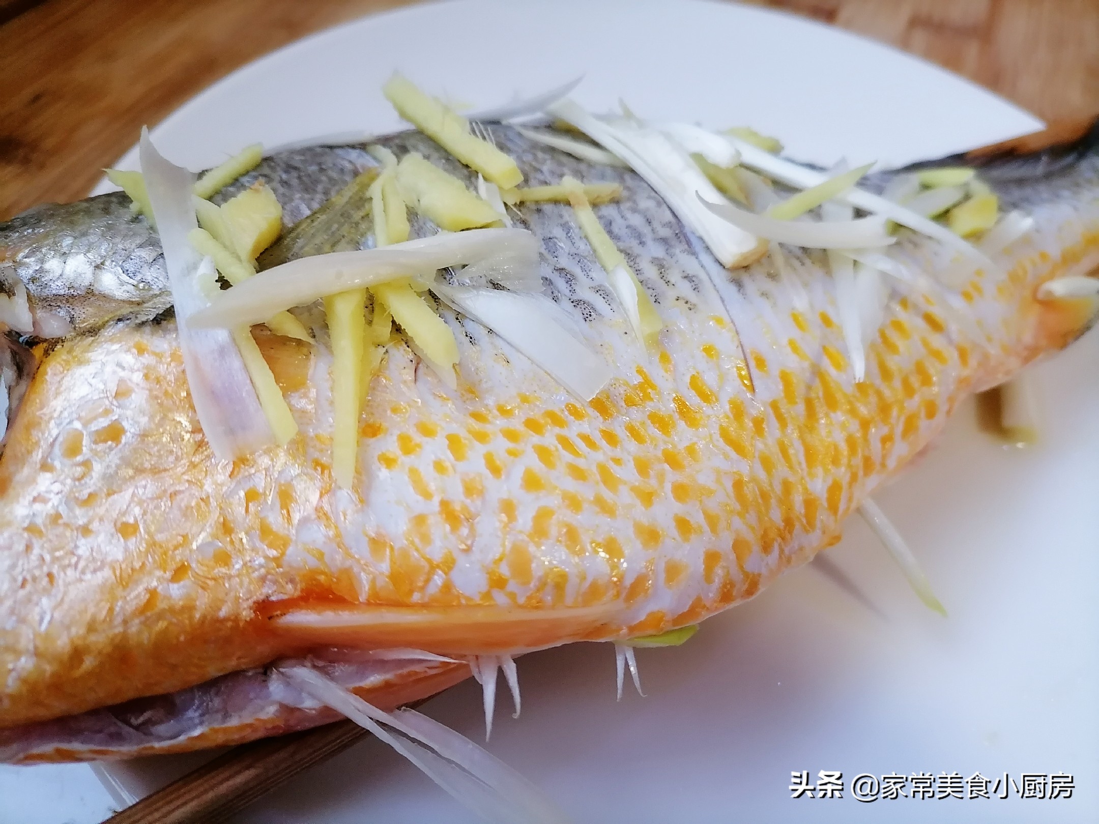简单清蒸大黄鱼的最佳做法,清蒸大黄鱼怎么做最好吃