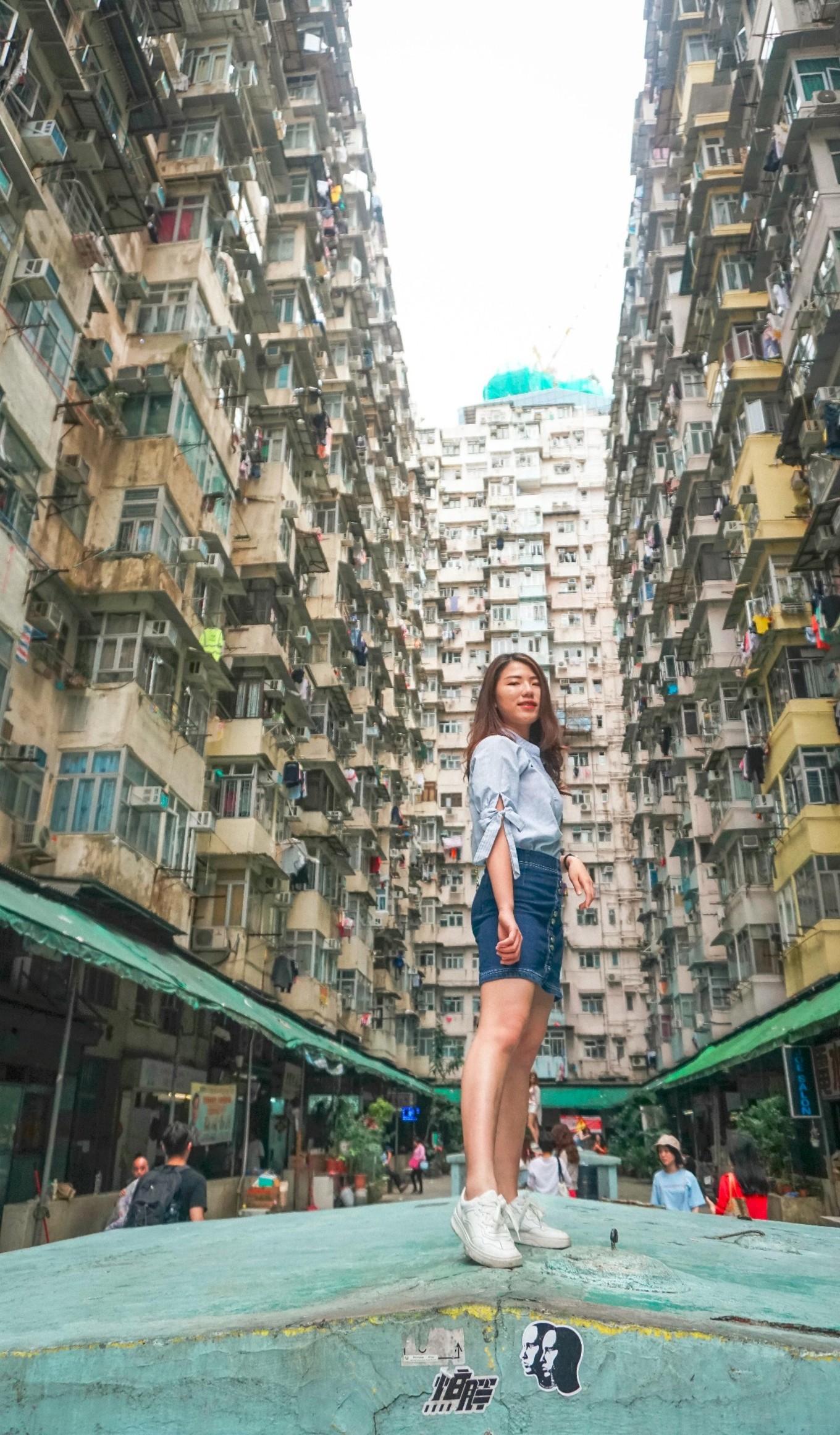 香港ins必打卡地，因《变形金刚》拍摄而出名，又被称为怪兽大楼