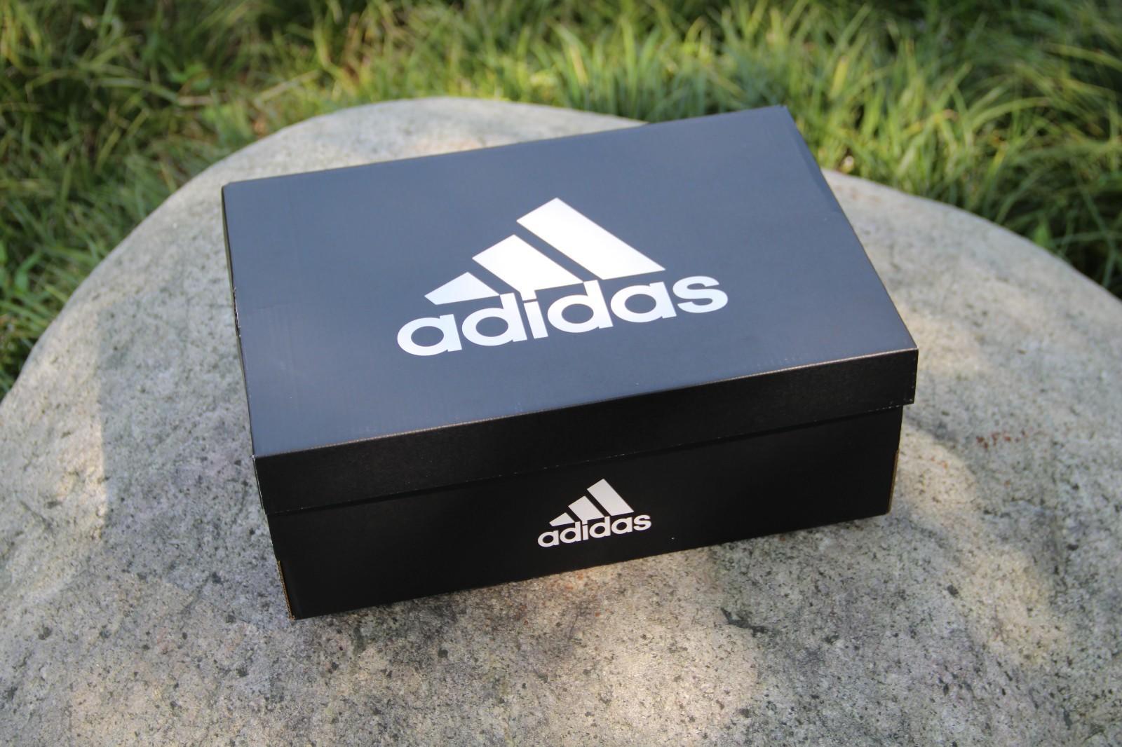 adidas清风跑鞋最新款,阿迪清风跑鞋讲解