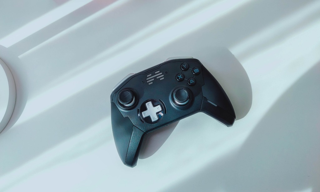 北通宙斯精英机械游戏手柄套装版,宙斯机械手柄