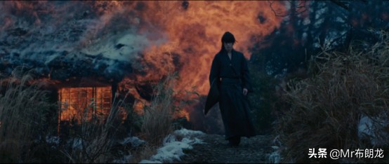 一个刽子手的救赎之旅：日系漫改之巅《浪客剑心》