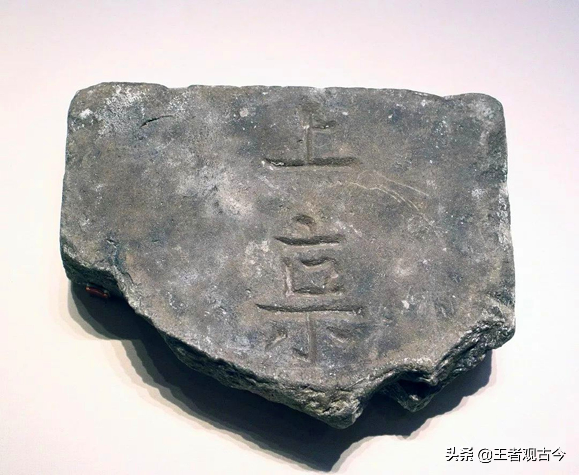 契丹五京路路相连：先以上京、后以中京为中心，联系其他三京