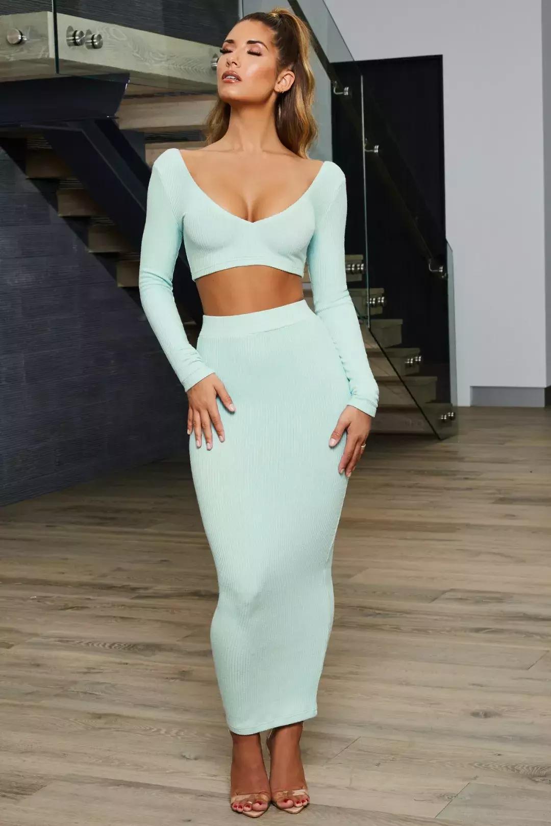 不同身材怎么选连衣裙,如何根据身材选裙子