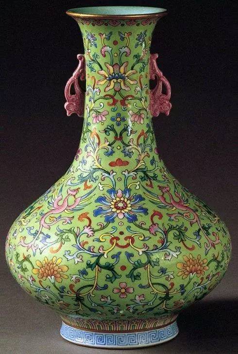 康熙雍正乾隆哪个皇帝审美最好,雍正皇帝的审美vs乾隆