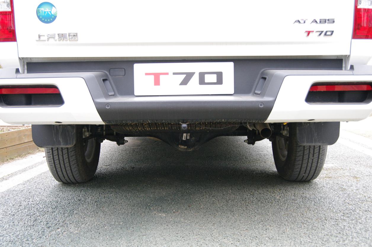 上汽大通maxust702022款,上汽大通maxus70试驾视频