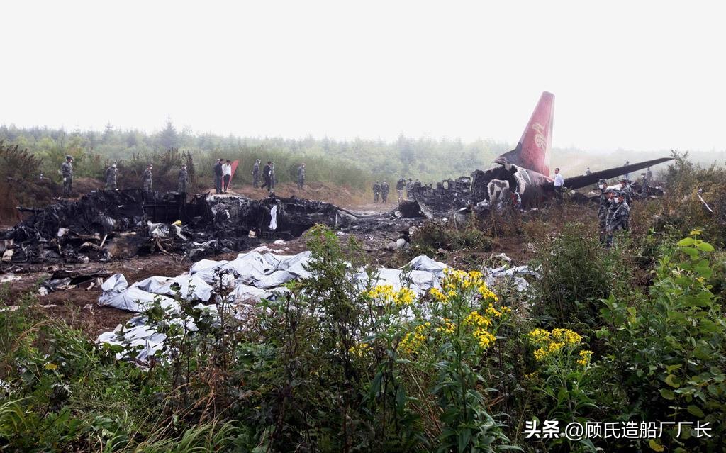 伊春空难之前的国内航空事件,照出英雄和懦夫的镜子