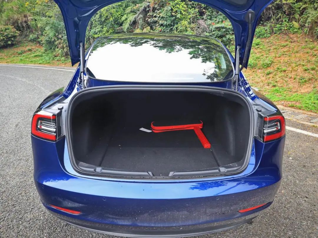 花十多万买七代凯美瑞,花25万买丰田凯美瑞到底值不值