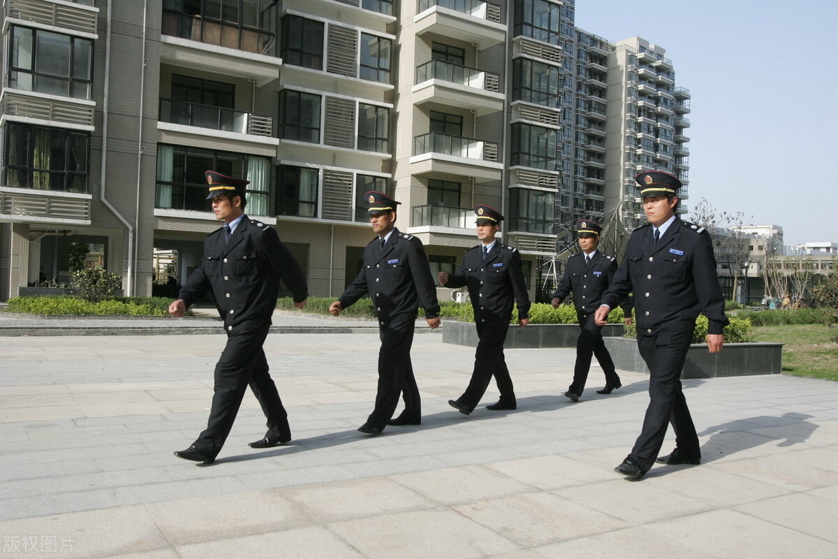 业主有权利更换业委会吗,业主有权利换物业吗