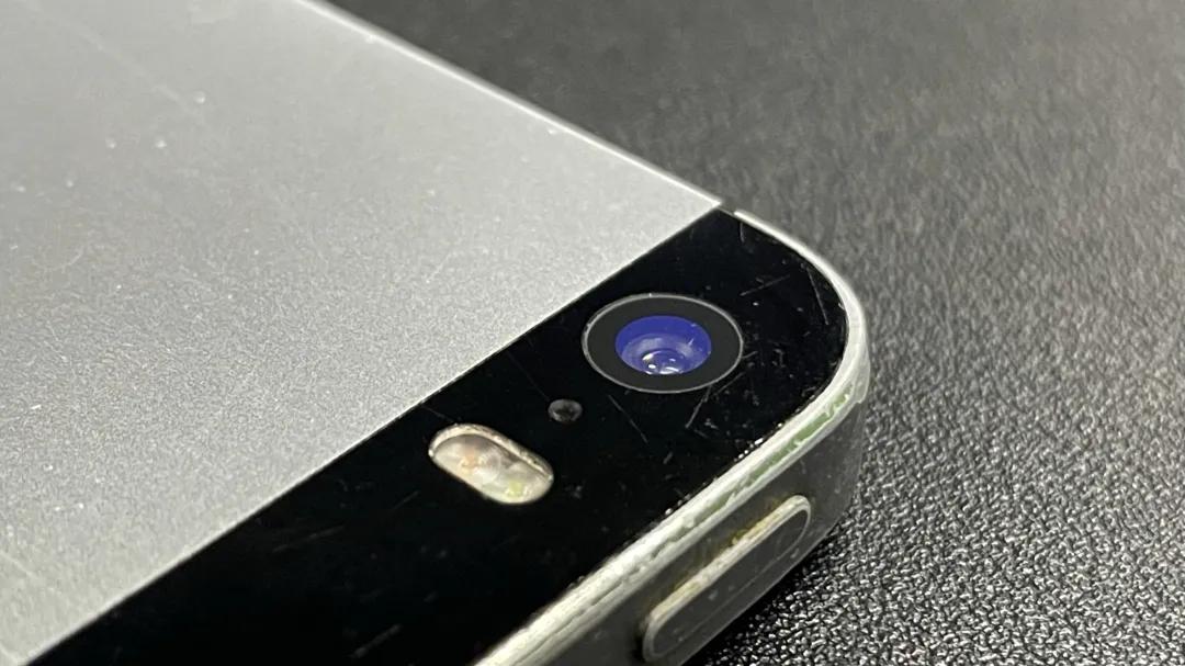 8年前的iphone5还能用吗,8年前的iphone5s还能再战几年