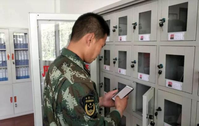 为啥军队不准使用手机,为什么解放军纪律严明