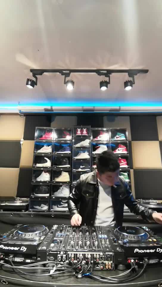 中国夜店dj专场,国内夜店dj颜值排行榜