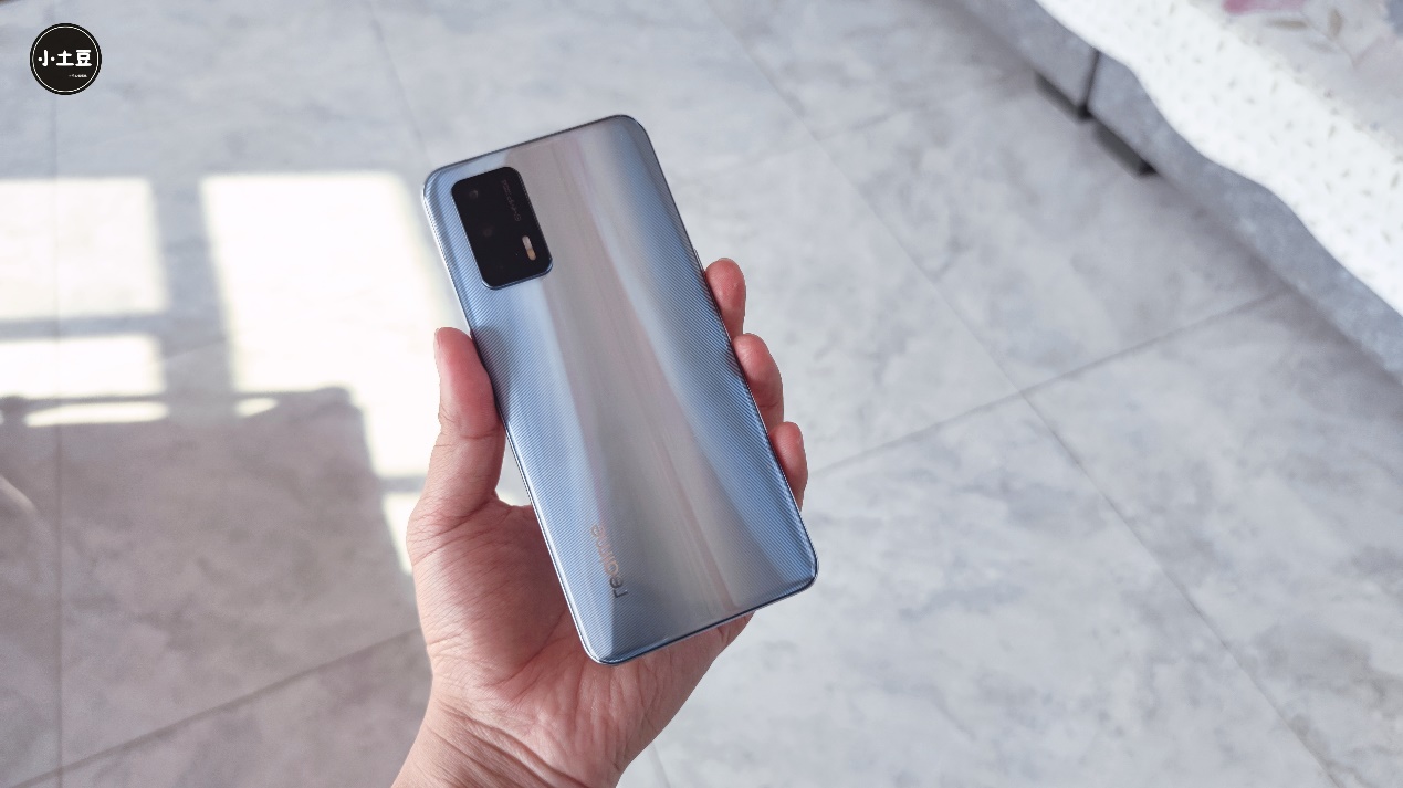 realme真我gt深度评测优缺点,realmegt真我闪速版开箱测评