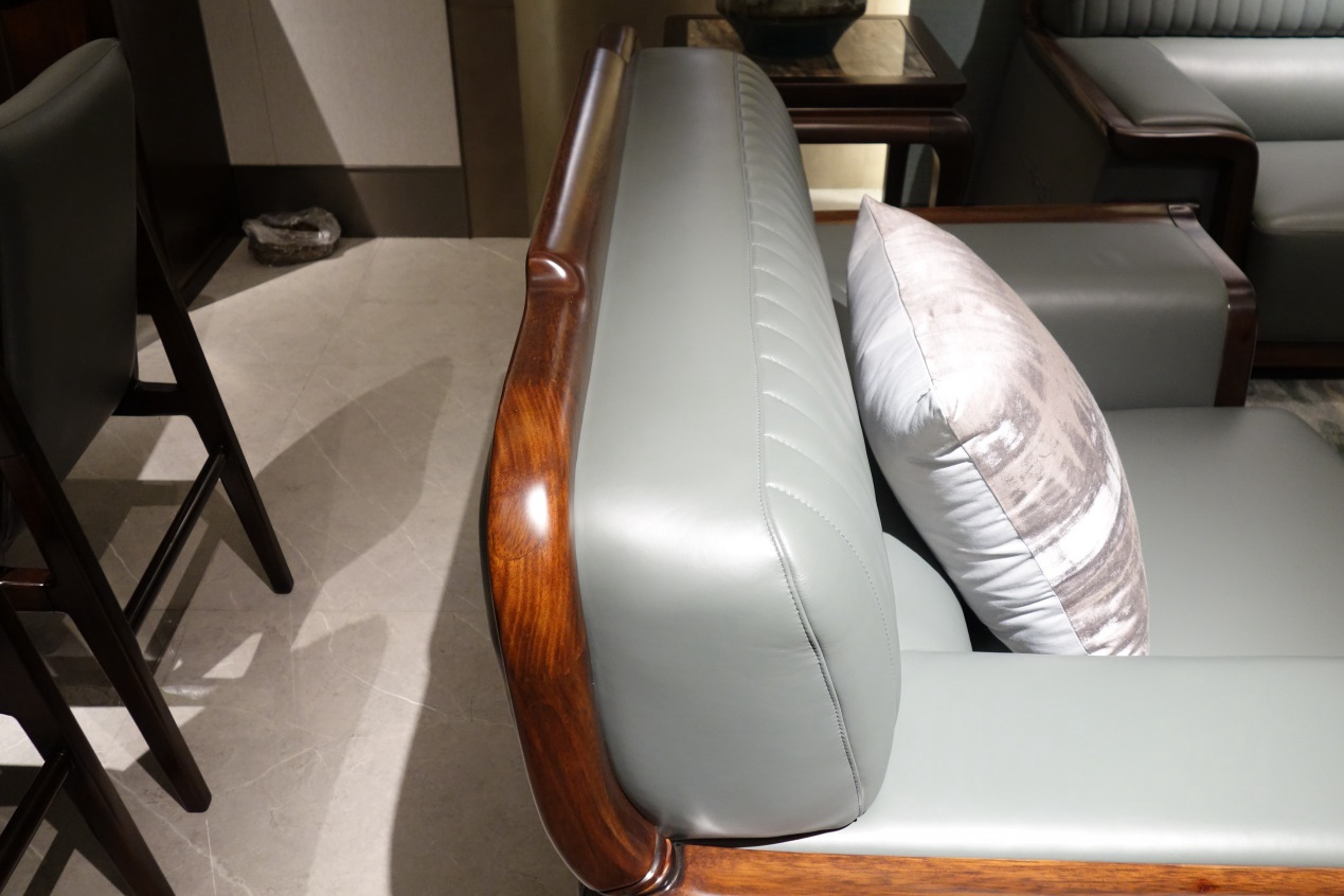 深圳雅阁斯丹中式沙发,雅阁斯丹现代轻奢沙发