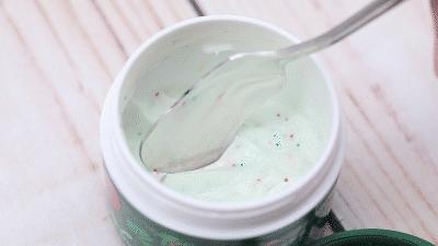 黑头疯长,口罩一摘吓死人?用它揉一揉,毛孔垃圾全吸走