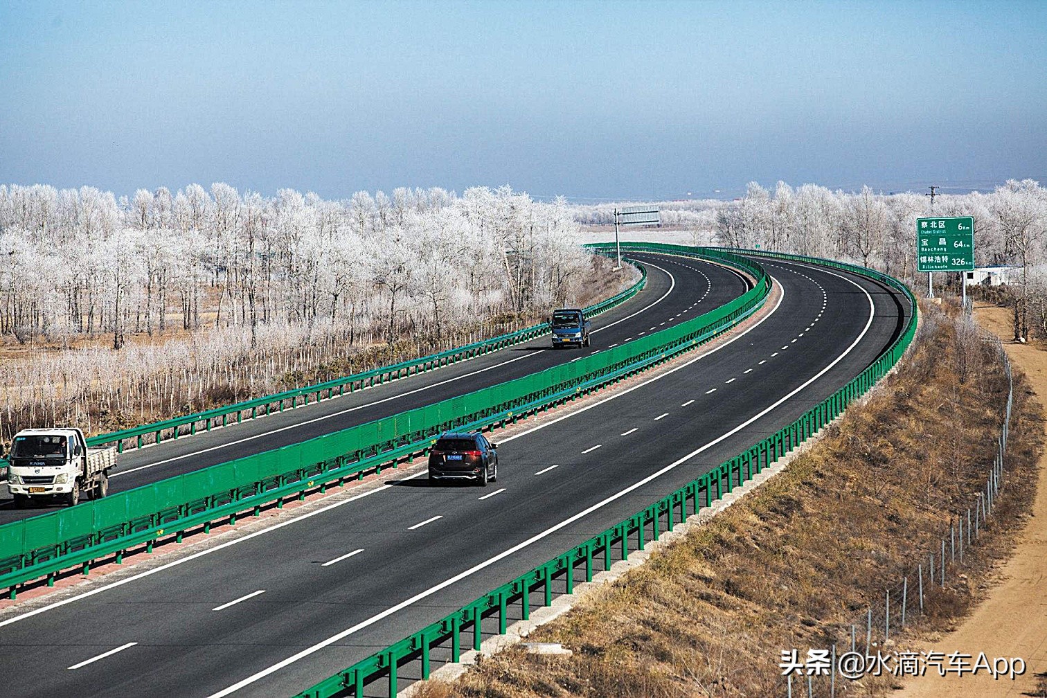 看油耗表的正确方法图解,看油耗怎么算一公里多少钱