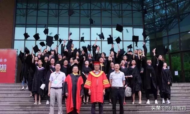 学士学位和文凭有什么区别,本科与学士学位的区别