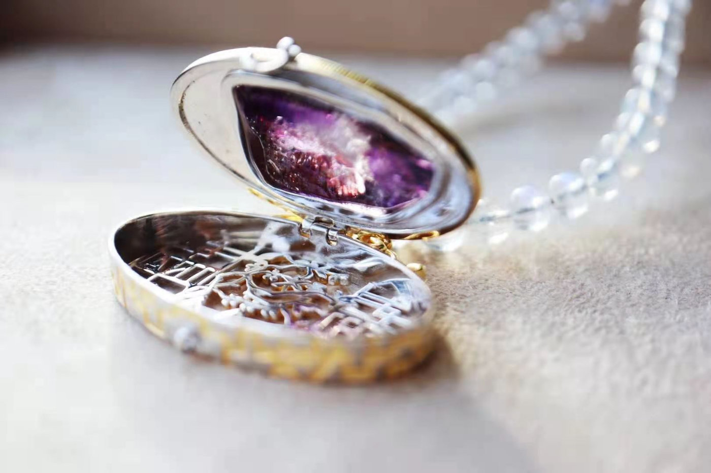 珠宝首饰盒不可或缺的一款,珠宝盒可以干嘛