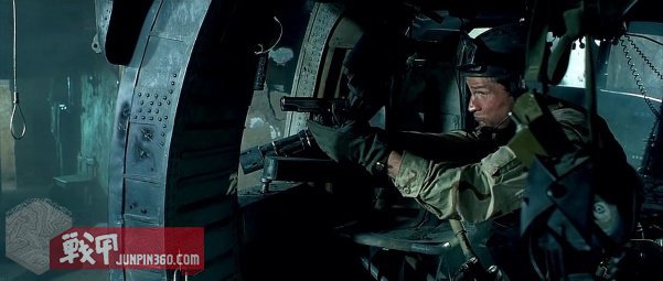 美国黑鹰战机坠落视频,黑鹰坠落最震撼视频