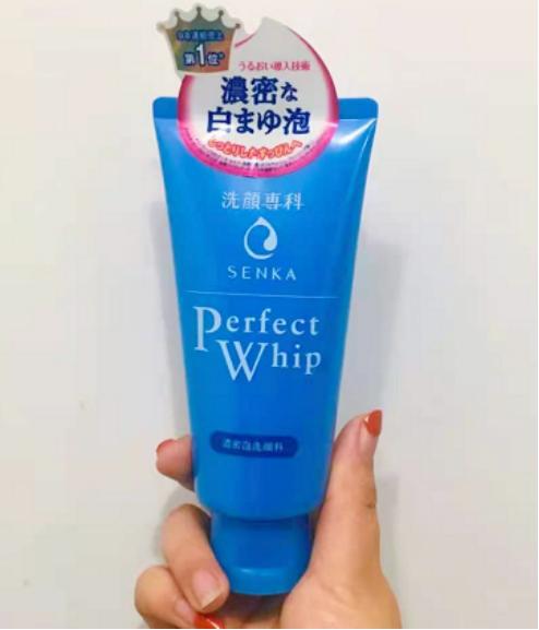 洁面慕斯氨基酸洗面奶测评红黑榜,热门洗面奶哪一款最好用