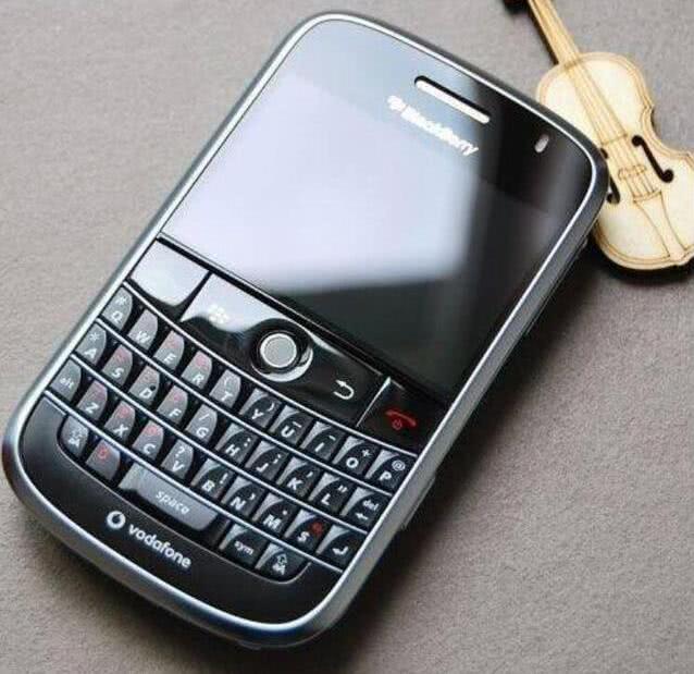 诺基亚手机是怎么倒下的,曾风靡全球的诺基亚手机为何消失