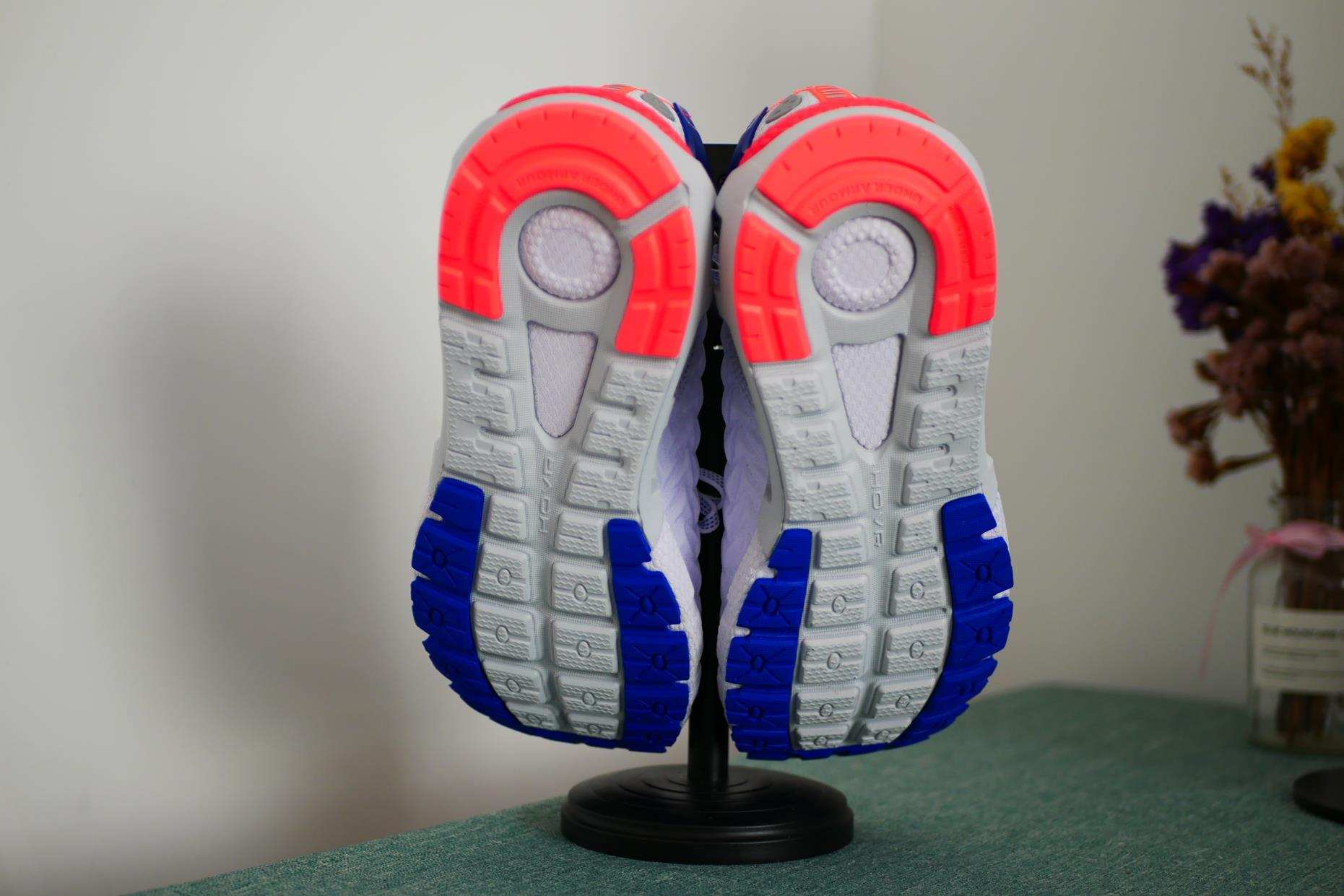 始于颜值忠于舒适鞋子,安德玛clone测评