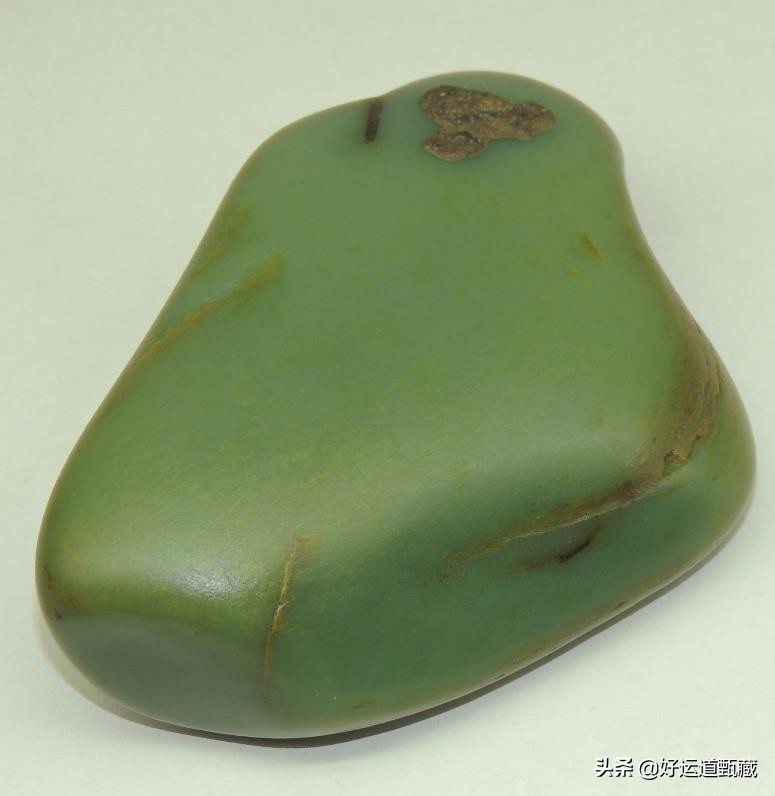 和田碧玉为啥不值钱,顶级和田碧玉籽料价格