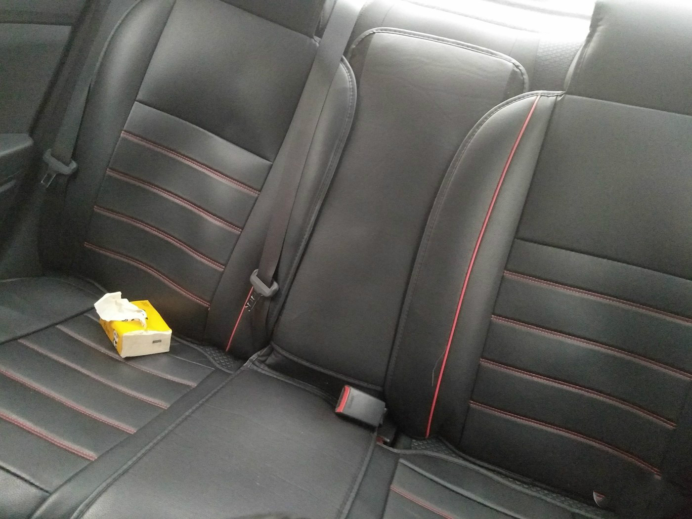 2020款悦纳手动挡省油,全款6万喜提爱车