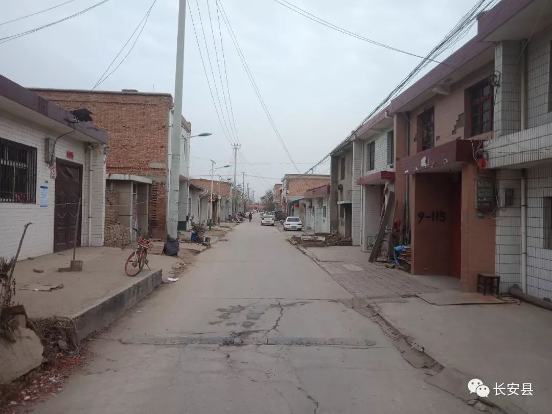 西安即将消失的村落千户村,西安市被废弃的村子