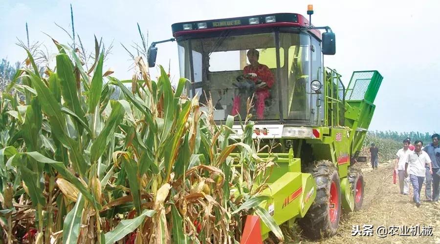 中国现代化农业机械联合收割机,农作物联合收获机