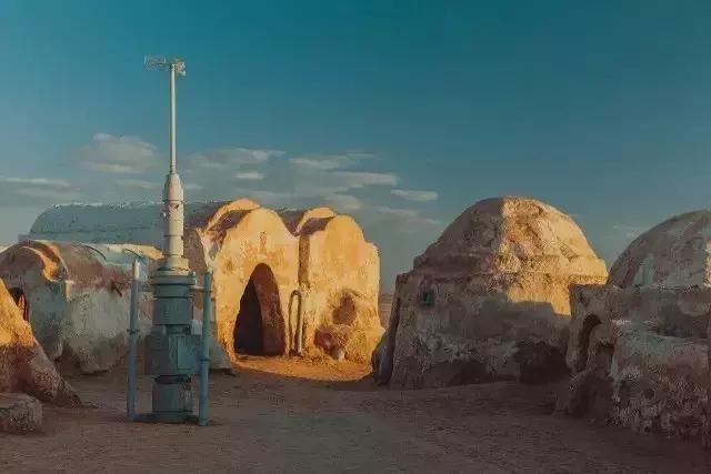 突尼斯是不是地中海,突尼斯一半沙漠