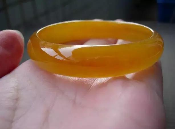 翡翠史上最有名的五件翡翠,翡翠十大色种介绍