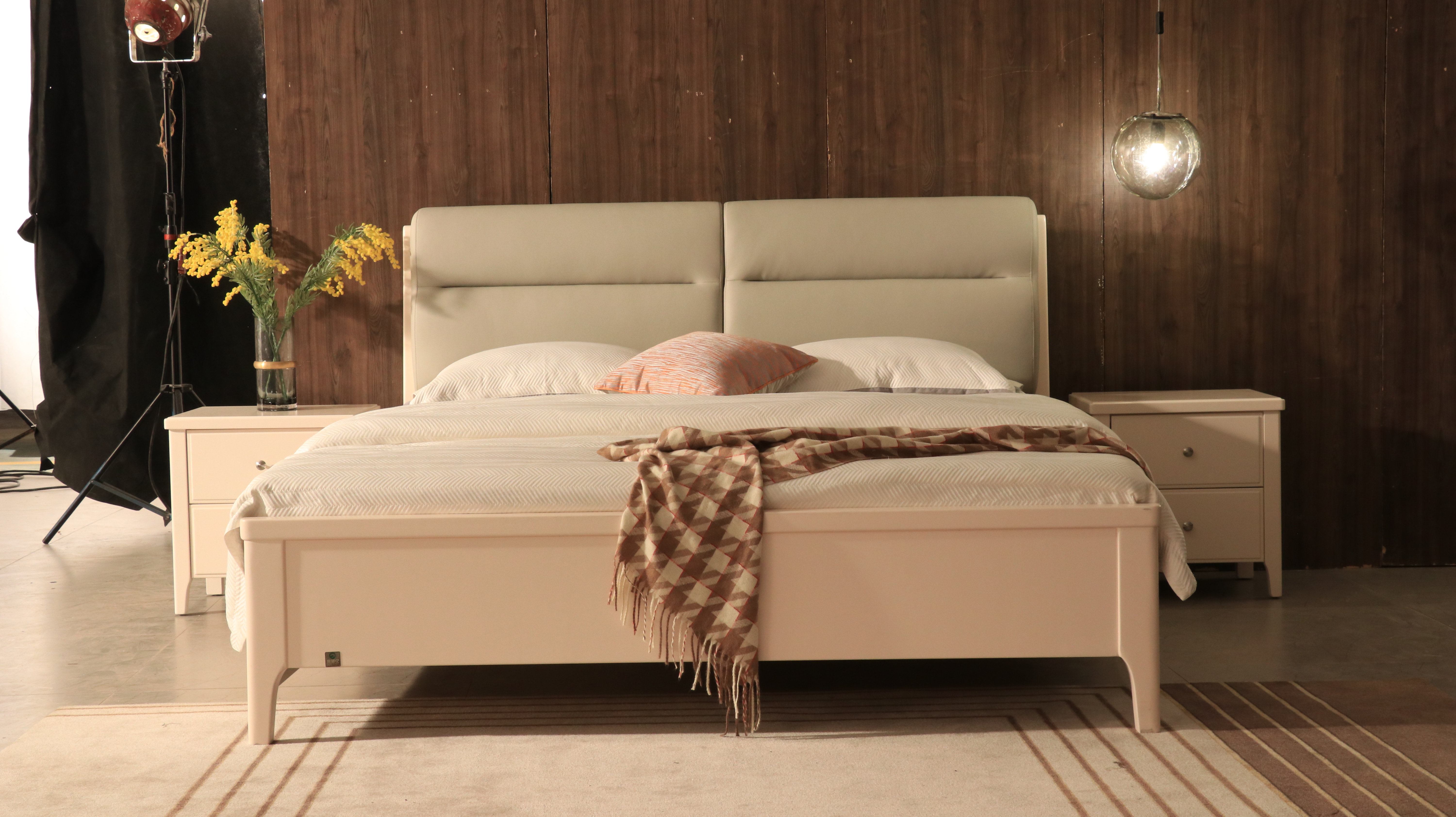 再便宜的实木床有这三点也不能买,实木床到底怎么买