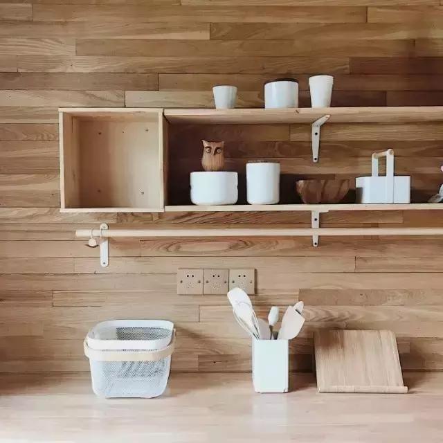 90后小伙花100万造房子,90后小伙花几千元装修500个平方