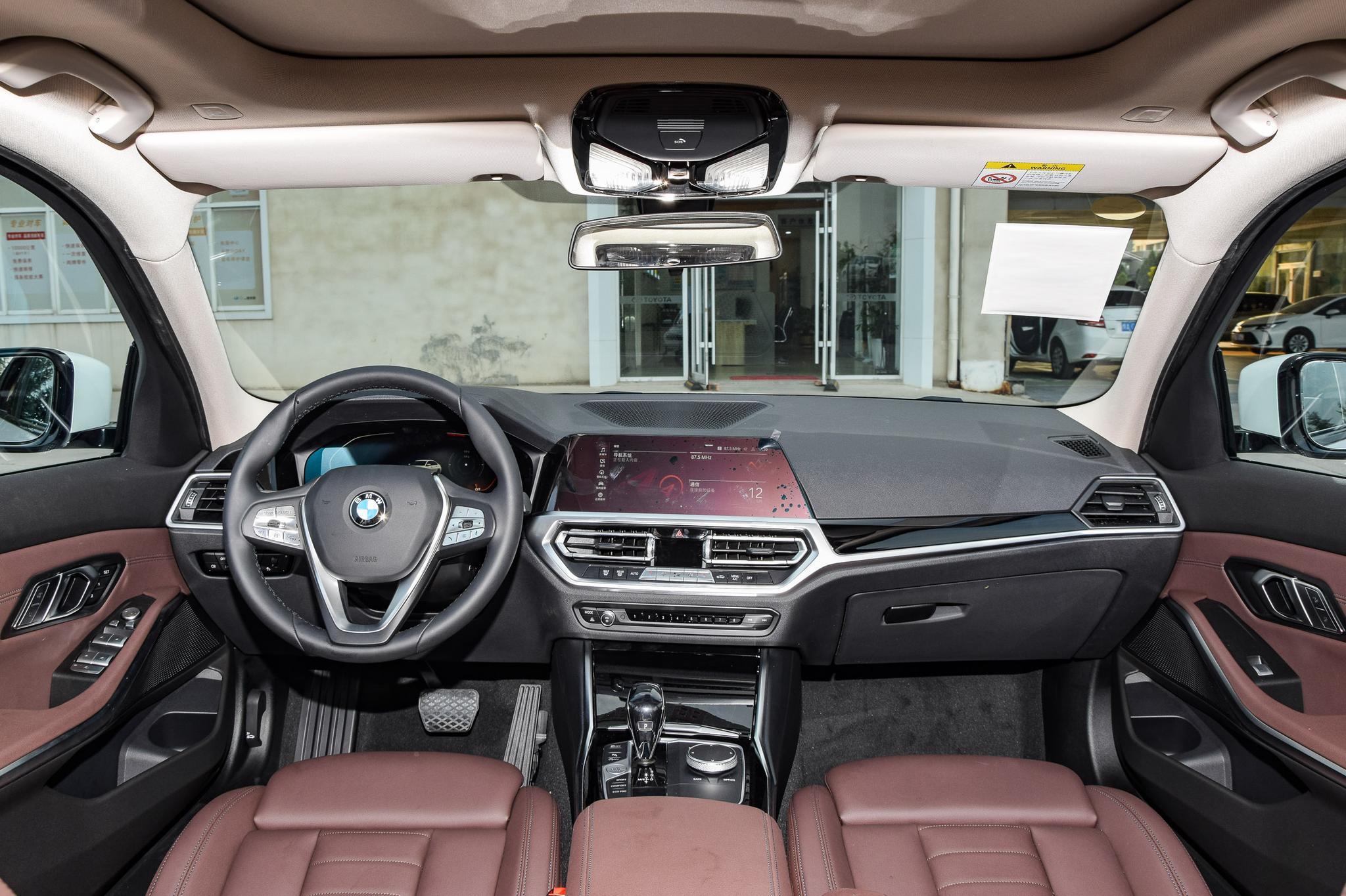 谈一谈宝马五系的驾驶感受,18款宝马3系的十大忠告