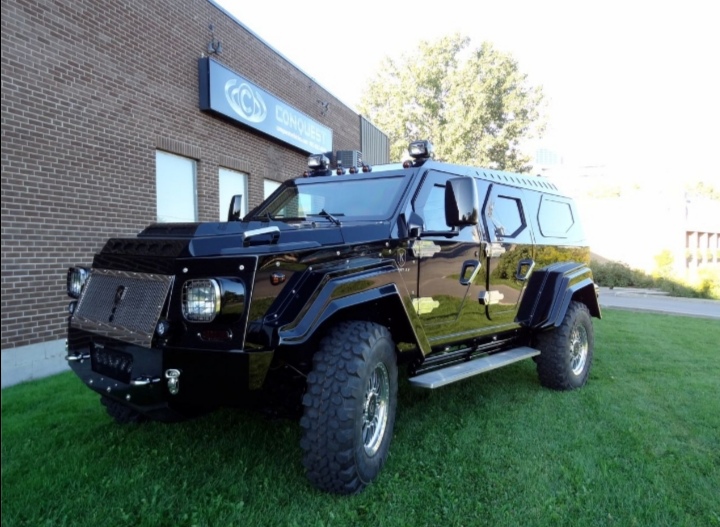 顶级防弹装甲越野车,重型防爆越野装甲车