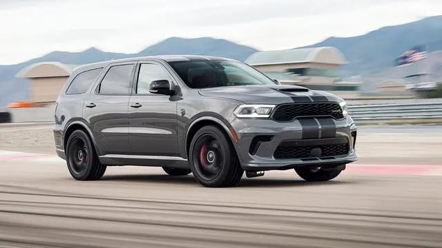 2019款道奇杜兰戈3.5tv6,2022款道奇杜兰戈srt版价格