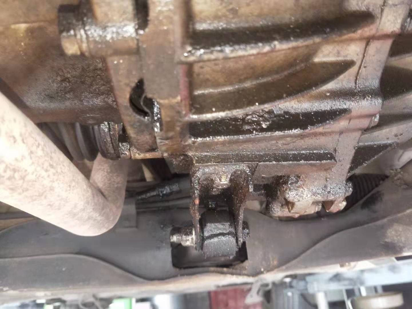 胖哥汽车凹陷修复,胖哥维修汽车