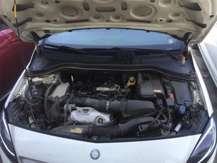 拍卖成功！浙江省温州市一辆车牌浙C687EY梅赛德斯奔驰牌小型汽车