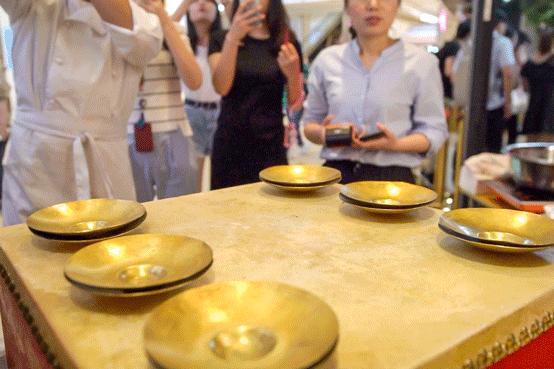 陆家嘴夜市小吃一条街,上海陆家嘴的小吃街