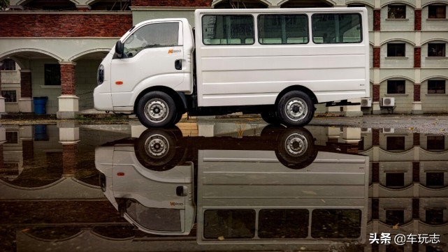 璧蜂簹k2700鍥涢┍杞诲崱,璧蜂簹鍘㈠紡灏忚揣杞2700