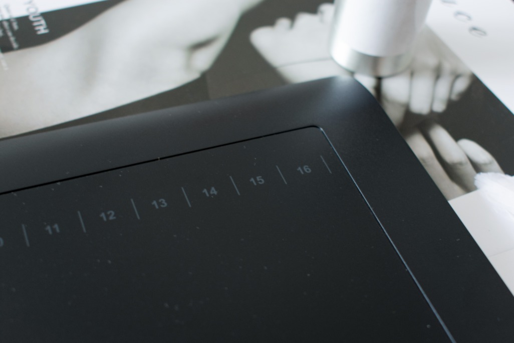 高漫1060pro数位板手机绘画,文彩1060plus和高漫1060pro哪个好