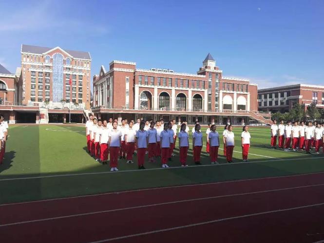 贵州前十学校高考一本上线率,贵州中学第一名