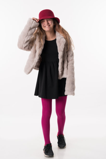 如何挑选貂皮小窍门,怎样挑选天鹅绒级貂皮大衣