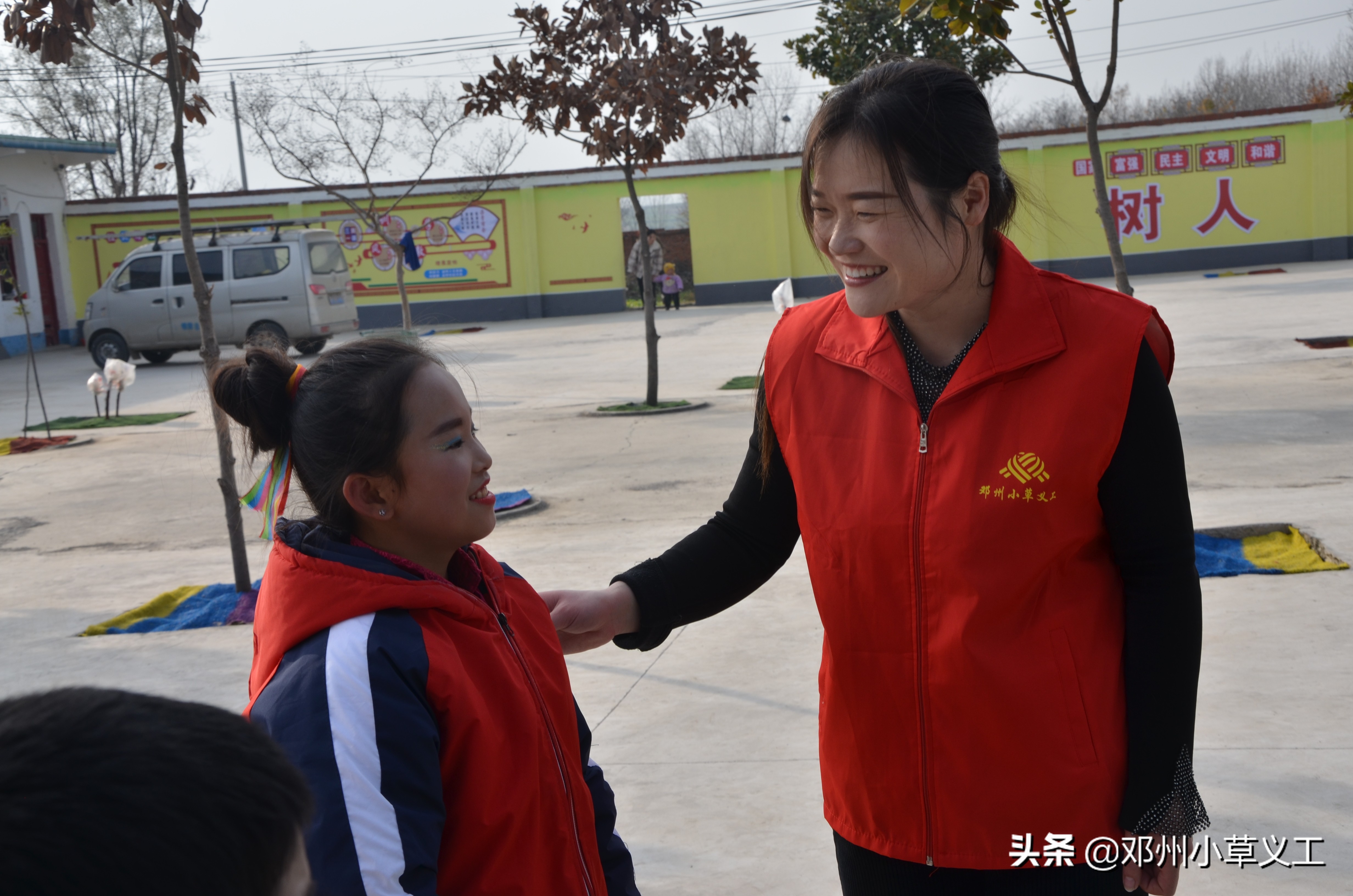 南阳市爱心公益活动,南阳关爱事实孤儿公益项目启动