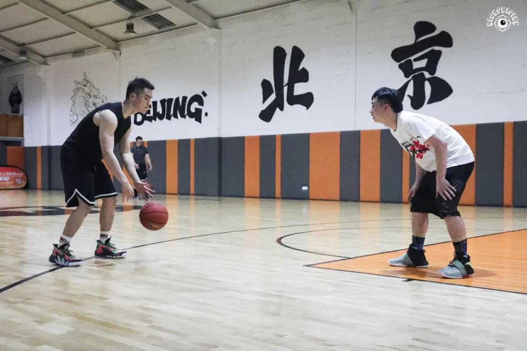 无论是打球还是穿鞋，你都「要疯」一点|KVSN众测