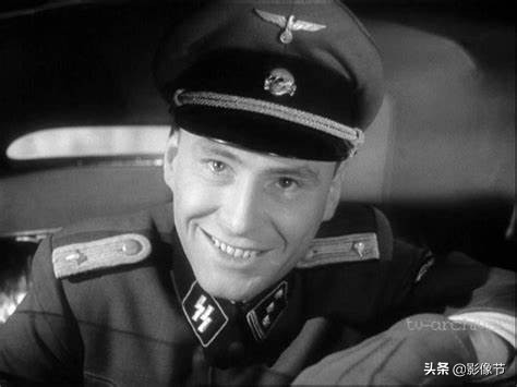 瓦尔特保卫萨拉热窝的演员还在吗,瓦尔特保卫萨拉热窝的演员们图片