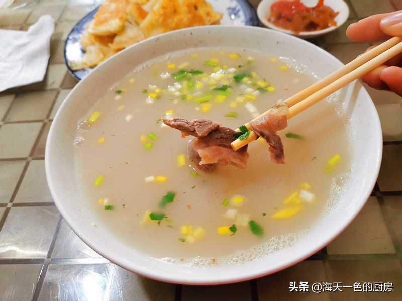 吃过最好吃的早餐羊汤,下雪天做两碗羊肉汤暖心又暖胃